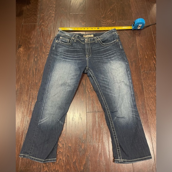 BKE Jeans Women’s Harper Bootcut 32x24  Medium Wash Stretch Demin - Picture 1 of 9